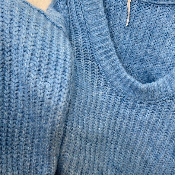 Free People Blue Oversized Sweater Size XS - Picture 9 of 11